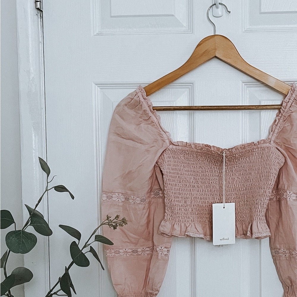 Wilfred Aritzia Pink Smocked Blouse NWT - Picture 2 of 7
